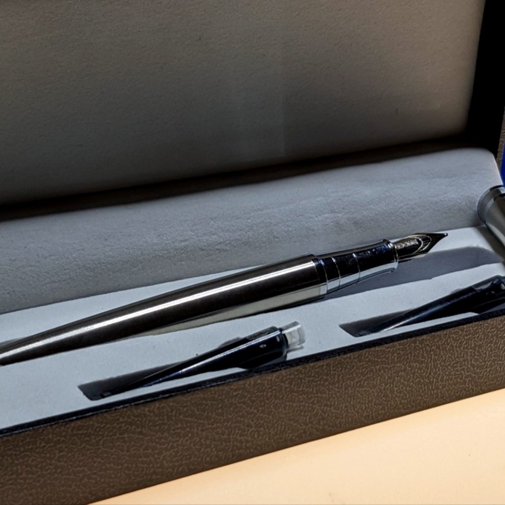 Fountain pen